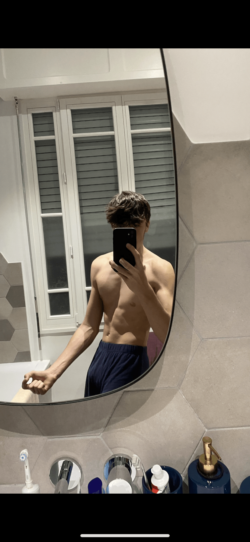 Profil de Nae